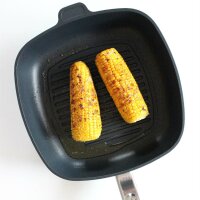 BAF quadratische Grillpfanne 26 x 26 cm - hoher Rand - große gerillte Pfanne beschichtet aus Aluminiumguss - ohne Induktion